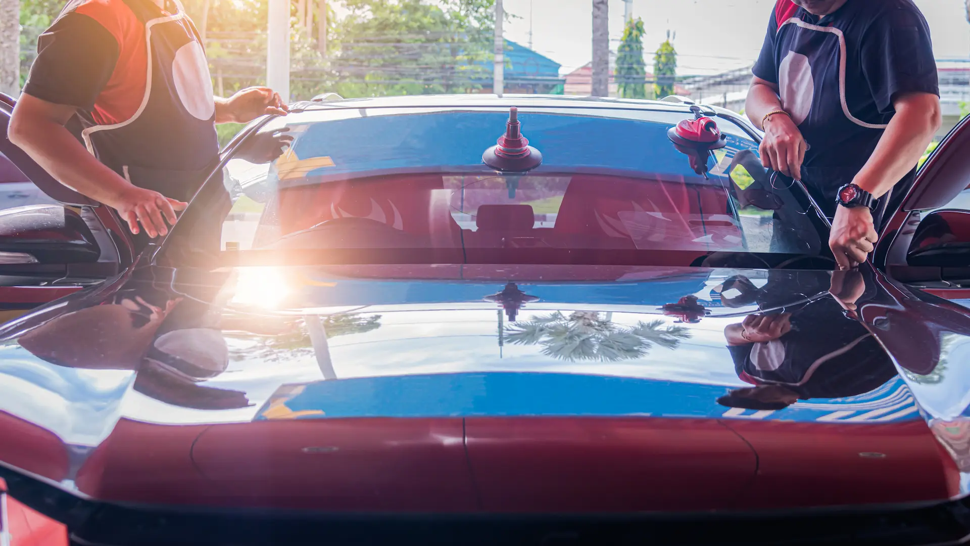 Terenska služba na vašoj lokaciji zamena i reparacija Auto Stakla 381